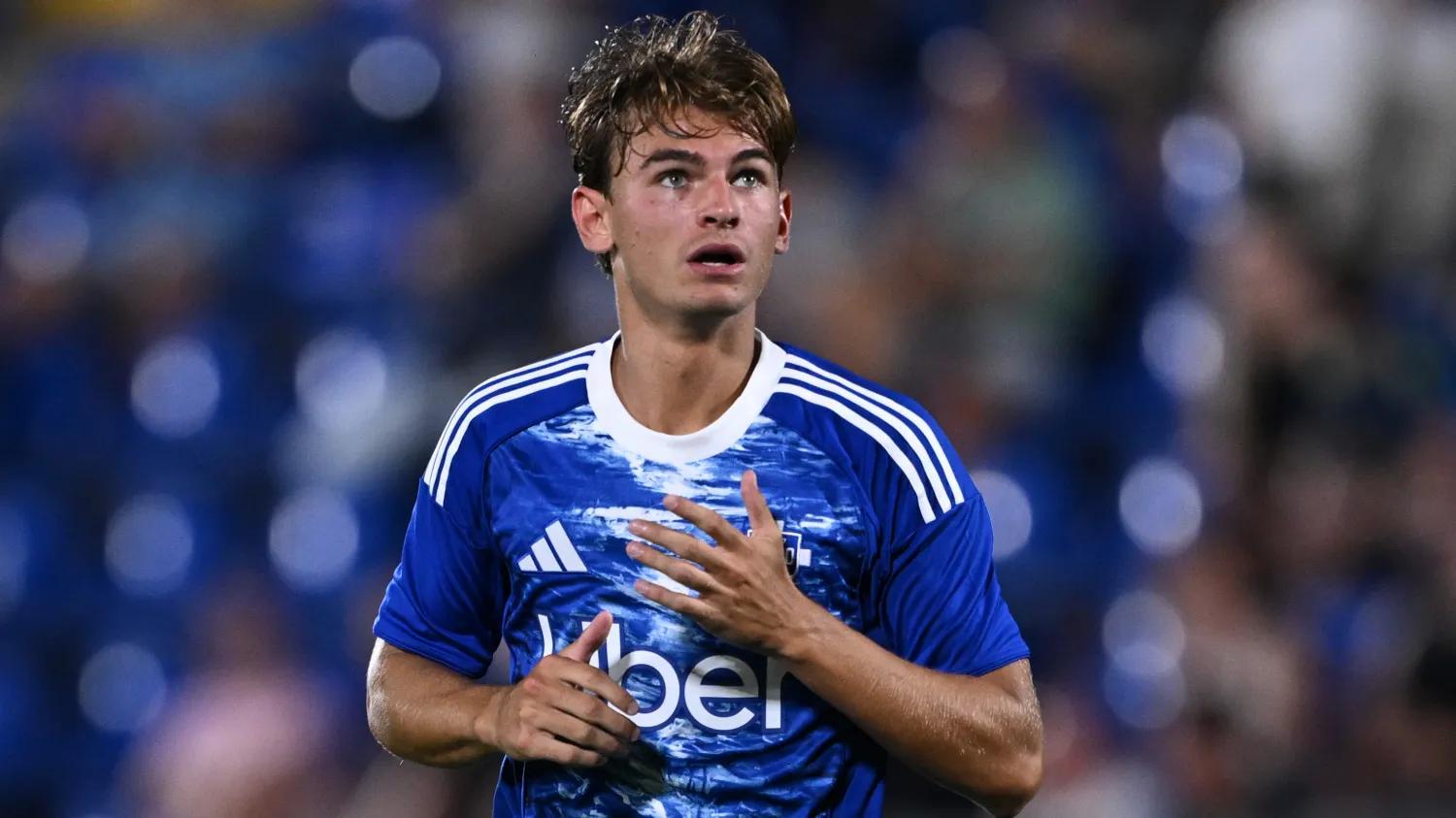 缺席本赛季, 这家西班牙, 兴趣