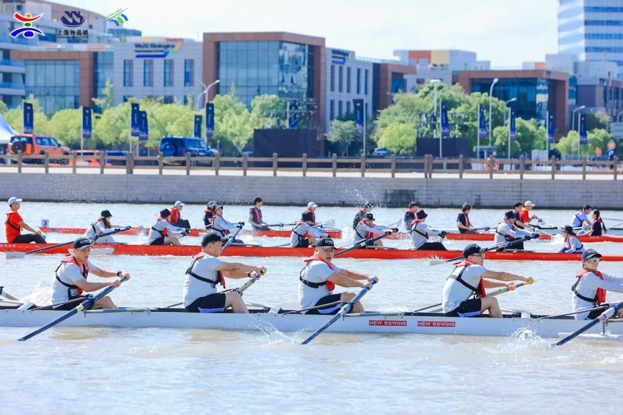 等近, 中外企业赛, com